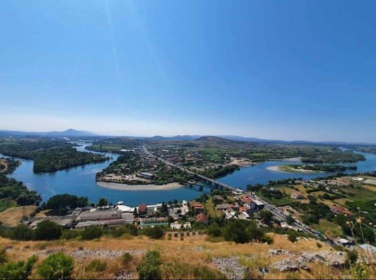 Sunrise Guest House Shkodër Eksteriør bilde