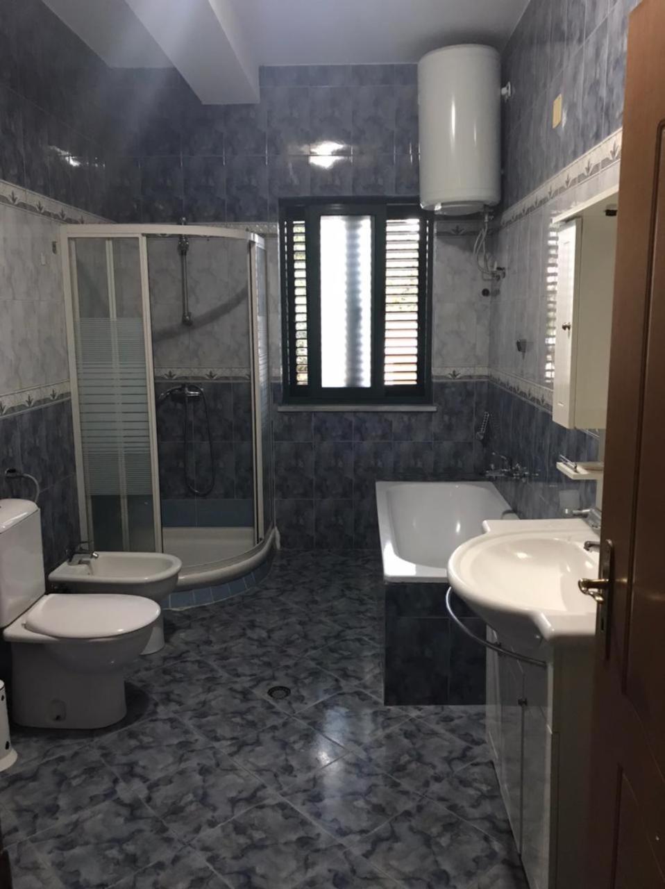 Sunrise Guest House Shkodër Eksteriør bilde